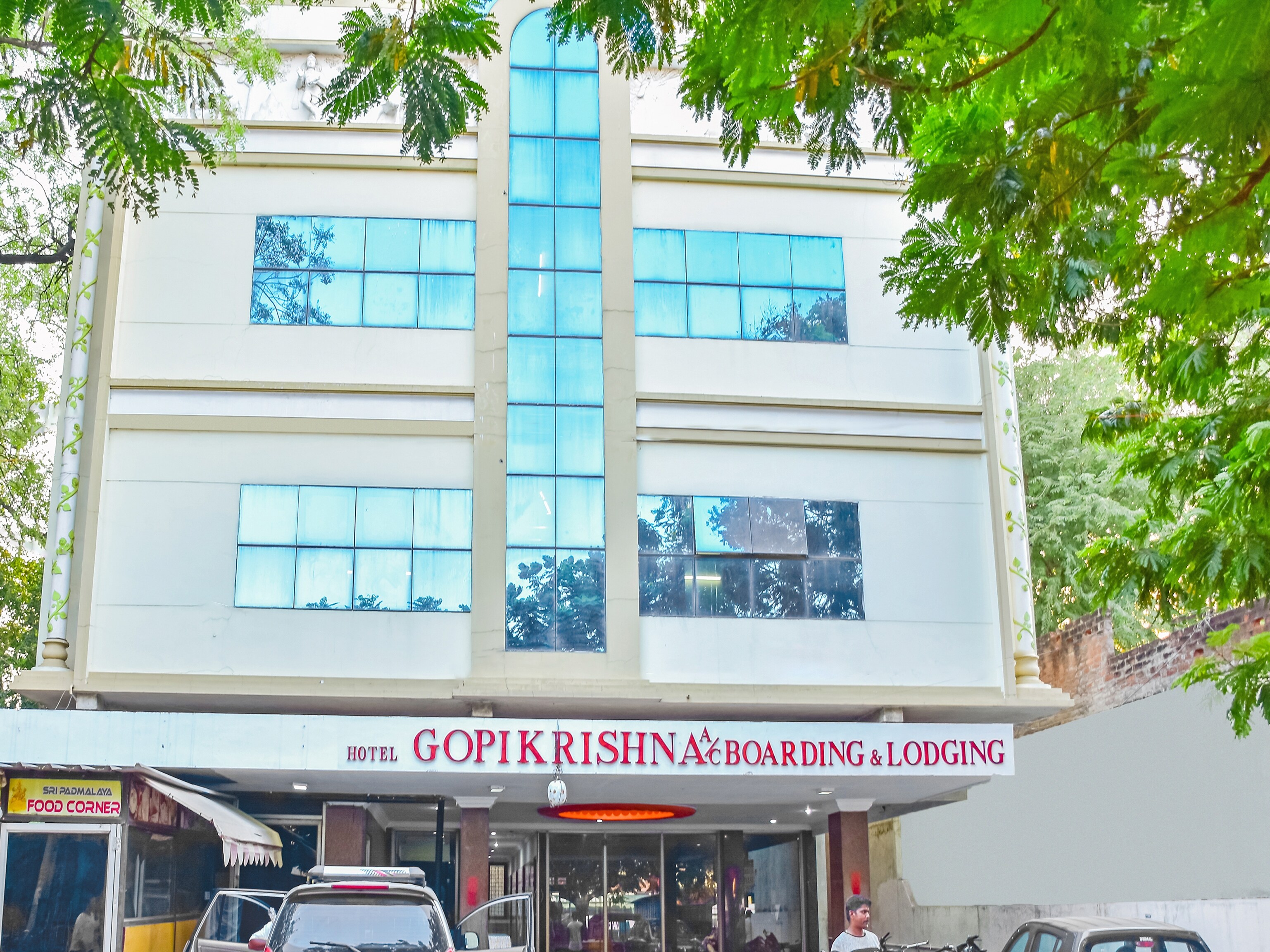 Hotel Gopikrishna (GK Group Hotels)