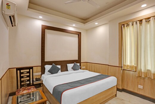 Hotel O Knights Inn