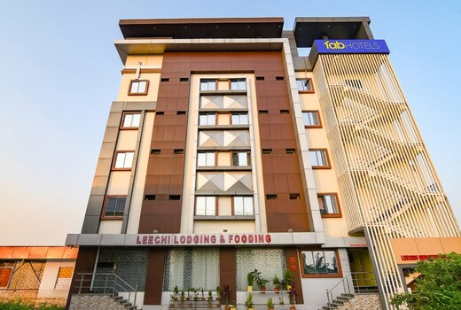 FabHotel Leechi Lodging & Fooding - Nr. AIIMS