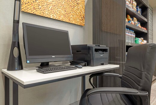 Best Western Plus Temecula Wine Country Hotel &Suites