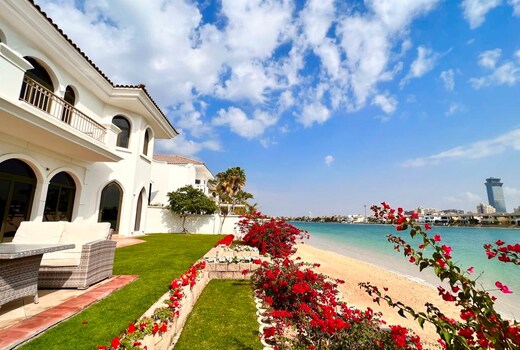 Luxurious Villa