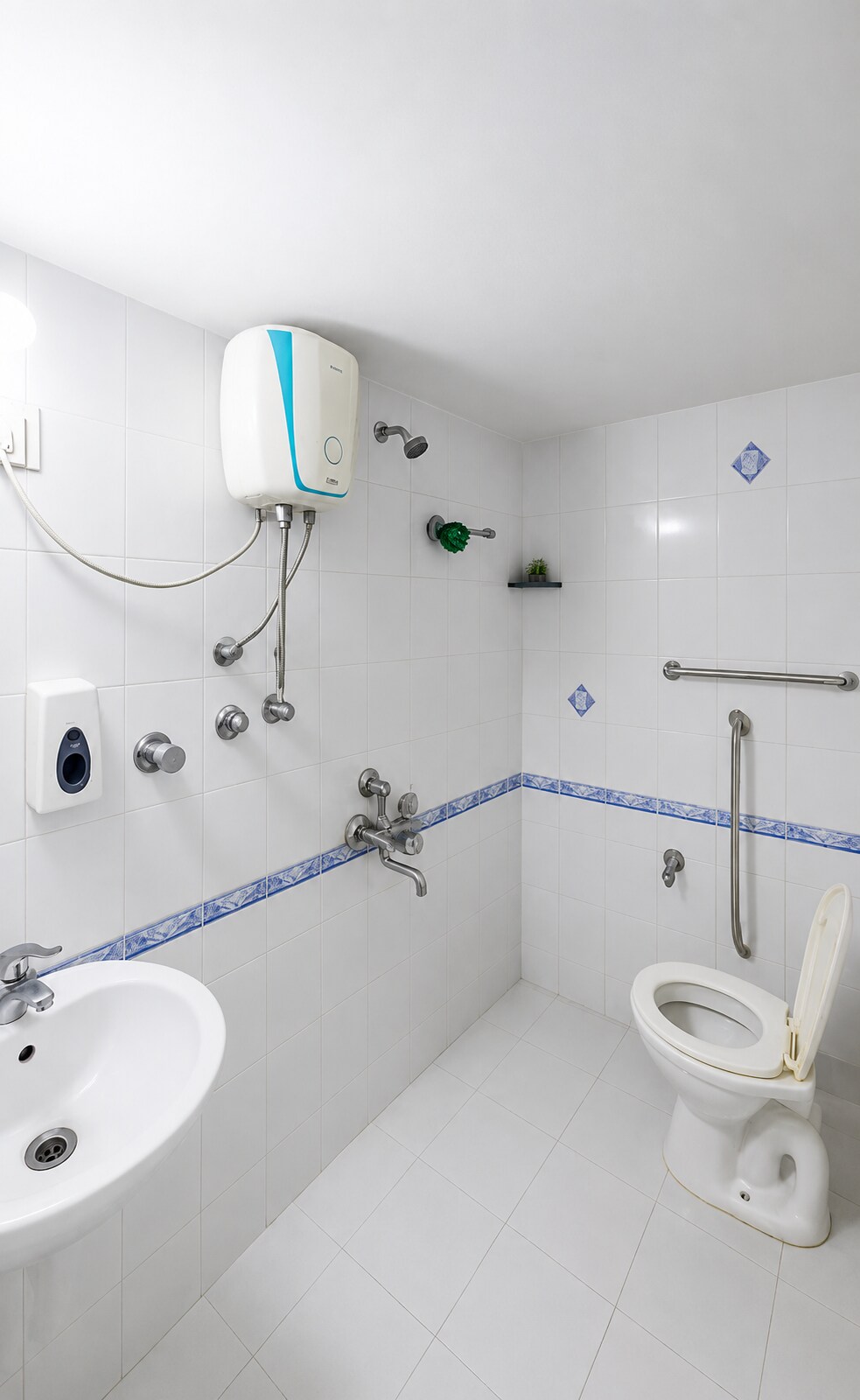 Ac Private room in thane