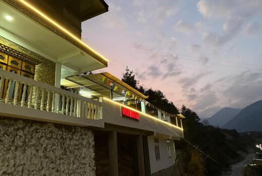 Divine Homestay Dirang