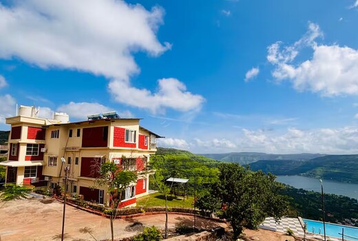 paramounts vinayaka 2 bhk with lake view (2nd floor)