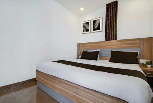 Hotel O Side View