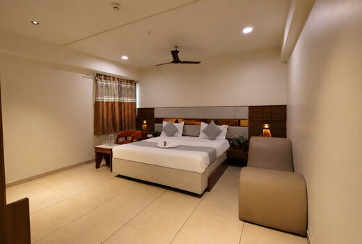 HOTEL THE AVANTA - HANSPURA