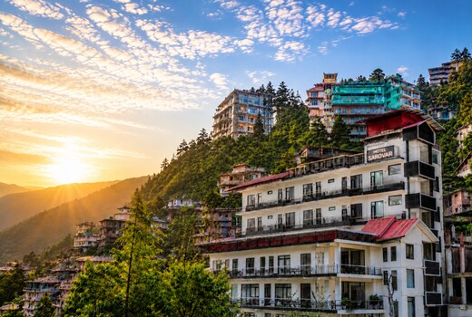 Hotel Sarovar Mcleodganj - At Bhagsu Chowk