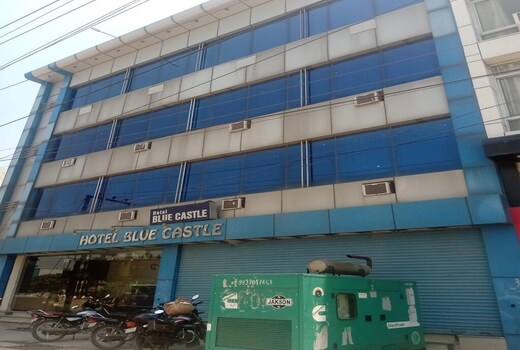 Hotel Blue Castle