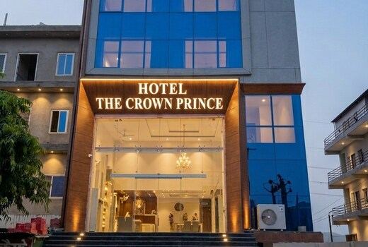 Hotel The Crown Prince