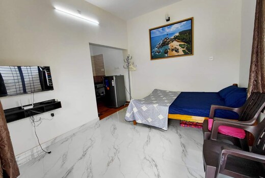 AGM Budget Non-AC Studio suite with Kitchen and Bath