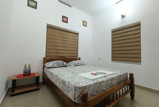 POONKAVANAM VILLA