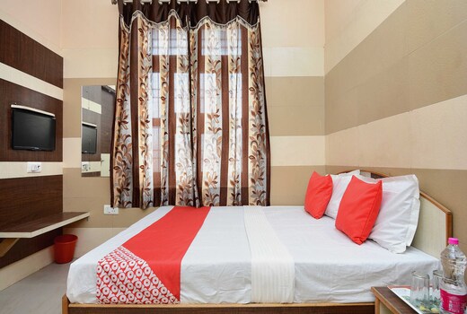 Hotel O Divine Light