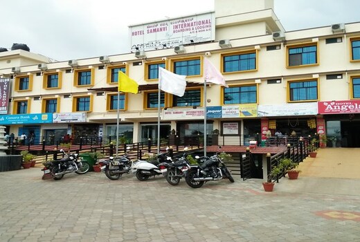 Hotel Samanvi International