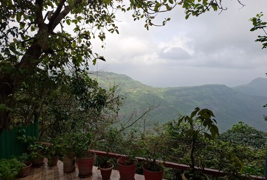 Sunrise view cottage