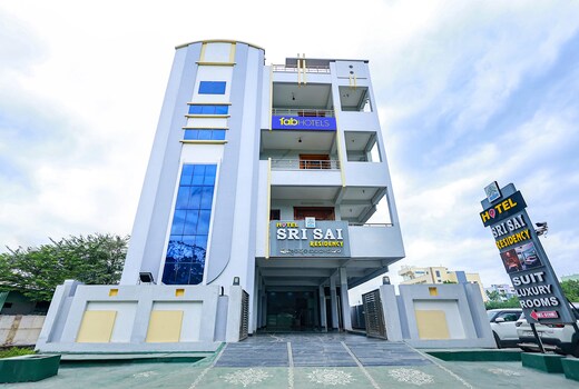 FabHotel SSR