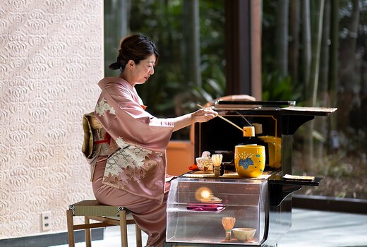RIHGA Royal Hotel Osaka, Vignette Collection