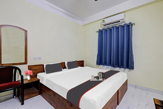 Flagship OYO Hotel Luit Heritage