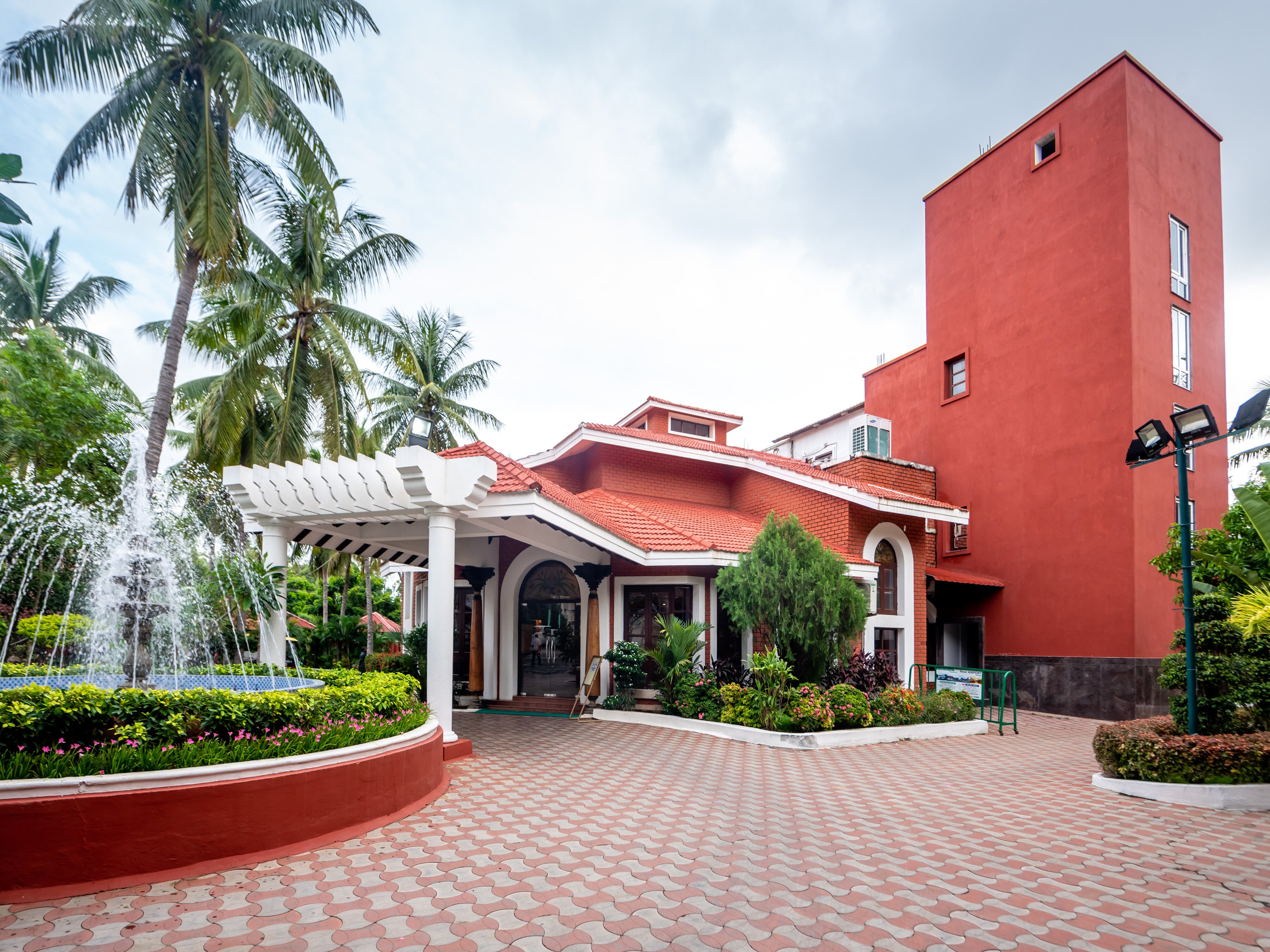 GREEN COCONUT RESORT