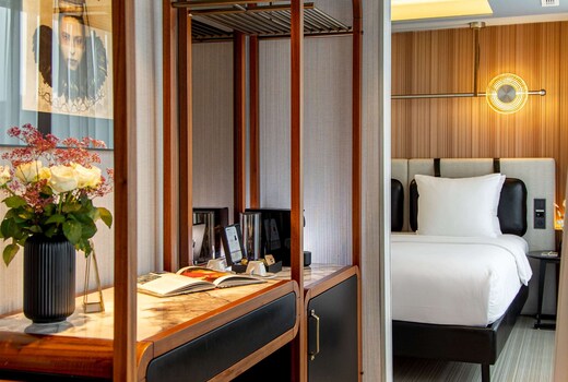MUZE Hotel D