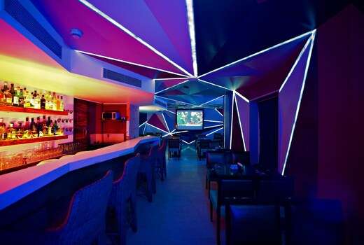 La Woods hotel (1Km from us consulate chennai)