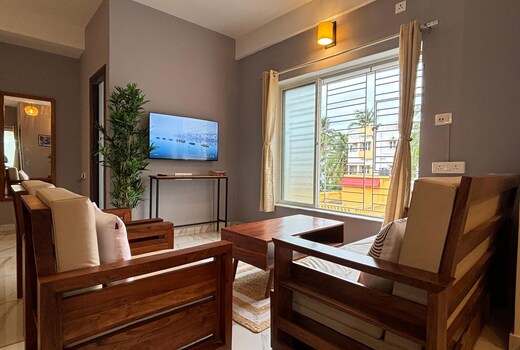 Stylish 2BHK Flat Near Airport