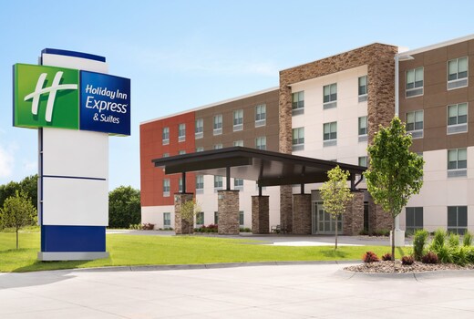 Holiday Inn Express CANTON - POTSDAM