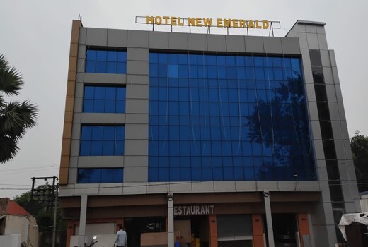 Hotel New Emerald