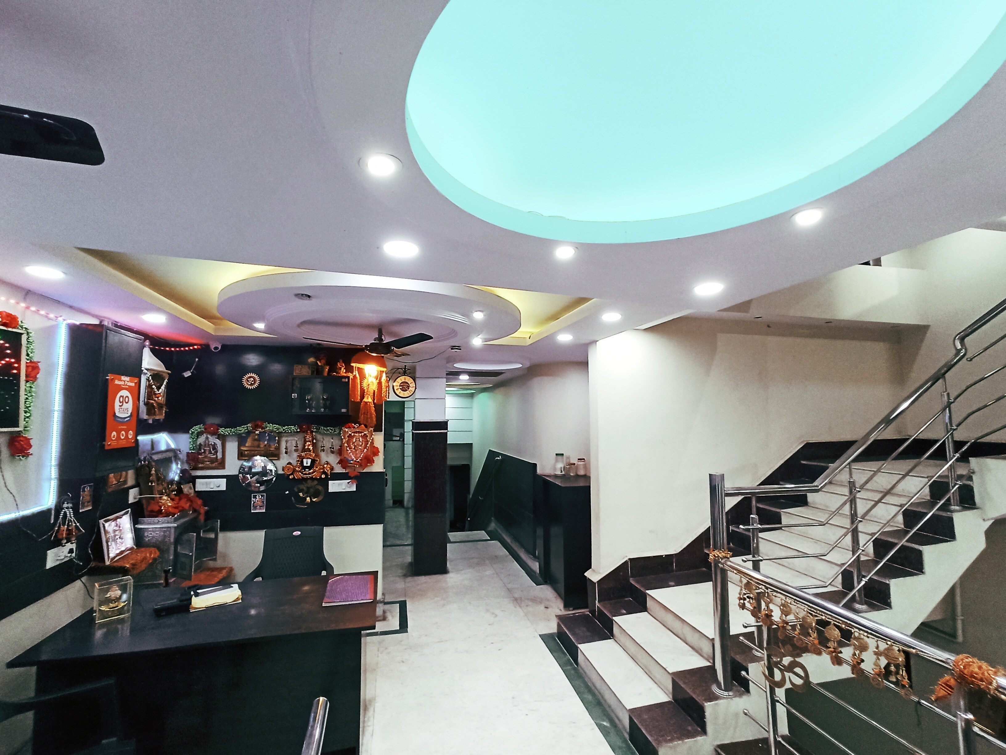 Hotel Akash Palace