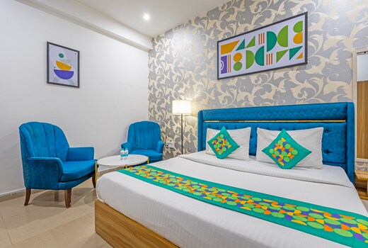 Treebo Noida Business Suites