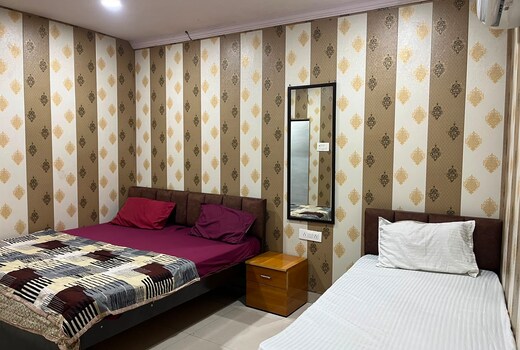 Radha Madhav guest house