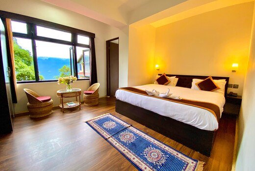 Daksha Pelling Nest