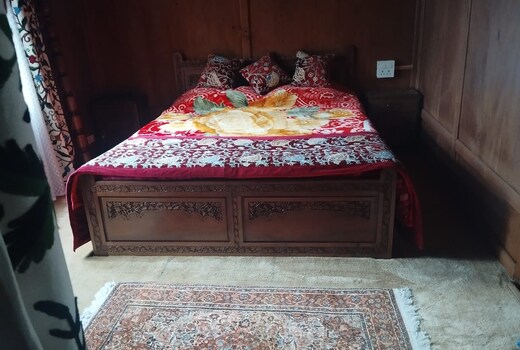 Houseboat Young Kabul