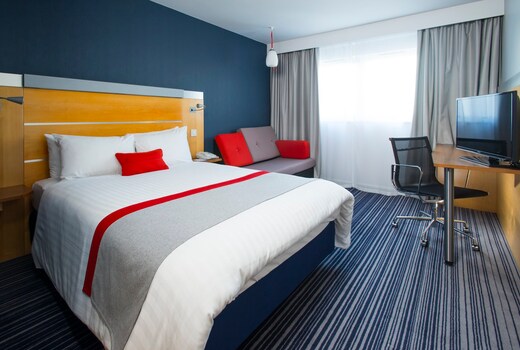 Holiday Inn Express London-Epsom Downs