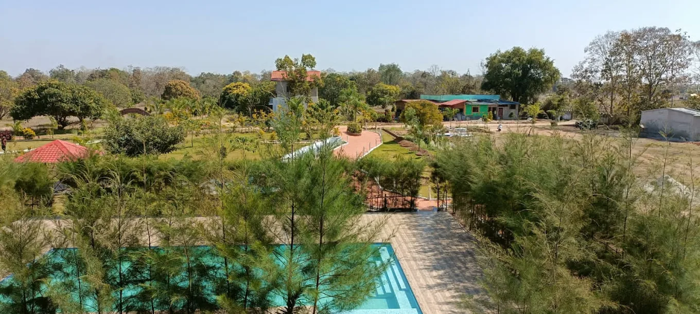 S L Farms & Resort