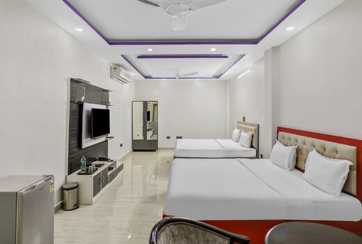 Townhouse Capital Inn