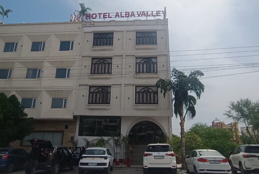 Hotel Alba Valley