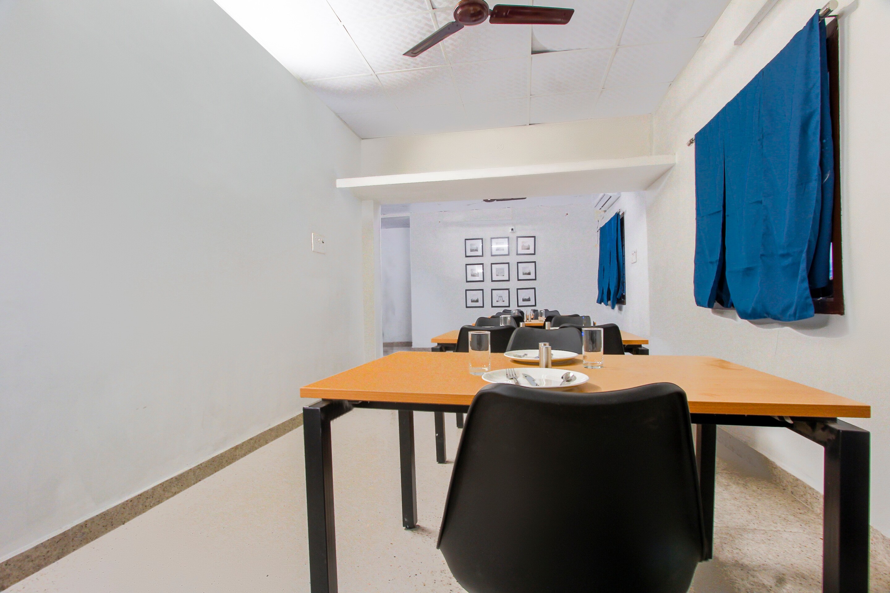 Hotel O Murugan Rooms