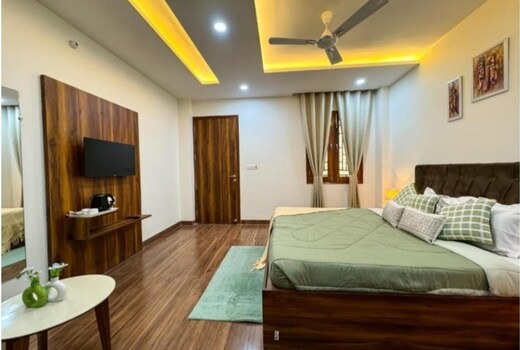 Guru Sadan | A Luxe Stay