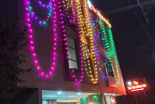 Hotel Sai Dakshina Inn