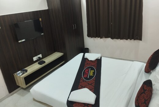 TRIPTHI LODGING AND BOARDING