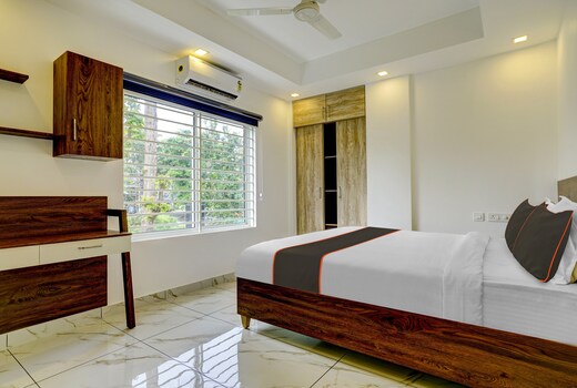 Hotel O Full Moon Homes