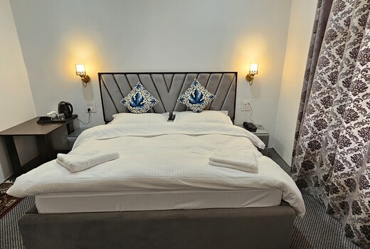 INN OF DREAMS (PURE VEG)