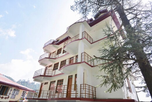 HOTEL AVON VILLA