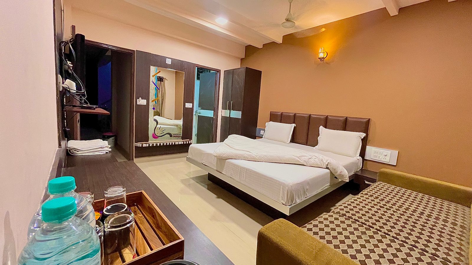 Hotel Ashapura by Sky Stays