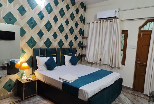 Pinaki guest house