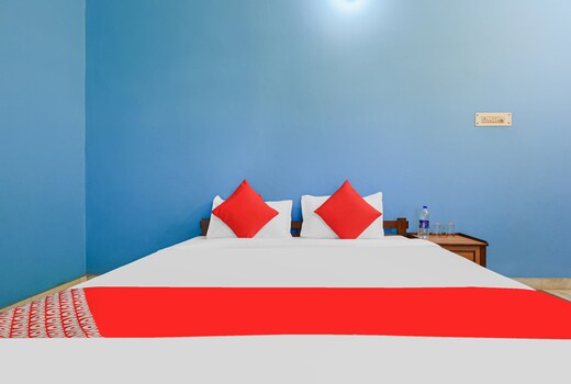 Hotel O Anandlok