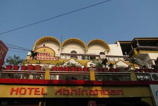 ABHINANDAN