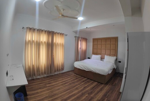 Hotel O Gilkar mansion