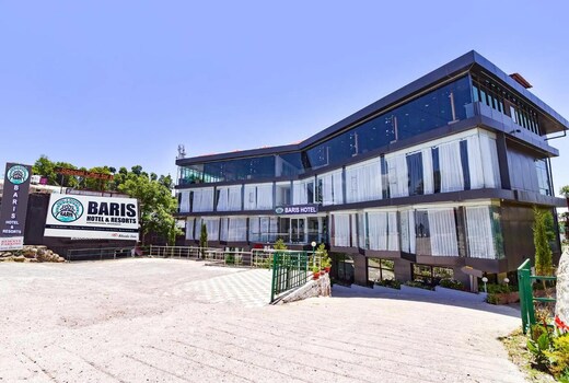 Baris Resort Dhanaulti