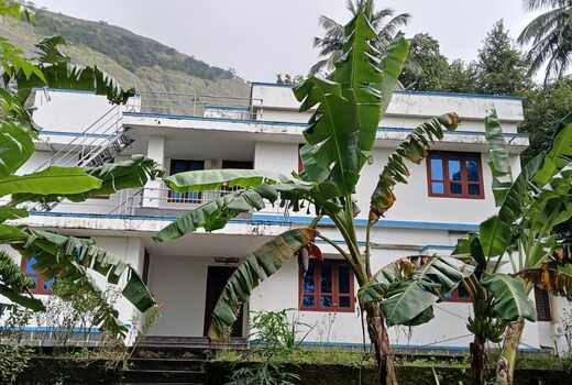 Dam View Homestay